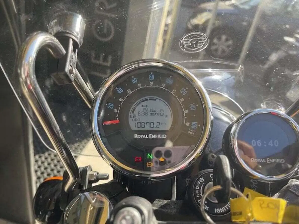 Royal Enfield Meteor 350 (2021 - 26) (20)