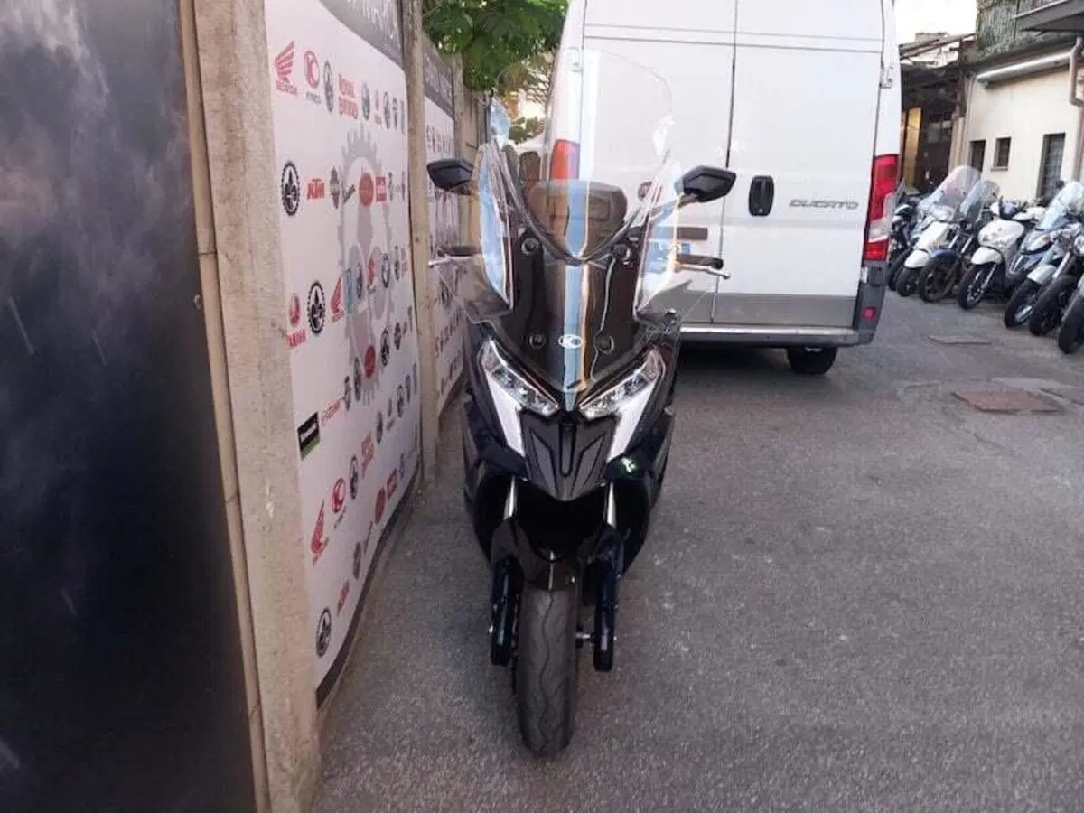 Kymco Dink 150 Flat (2023 - 26) (17)