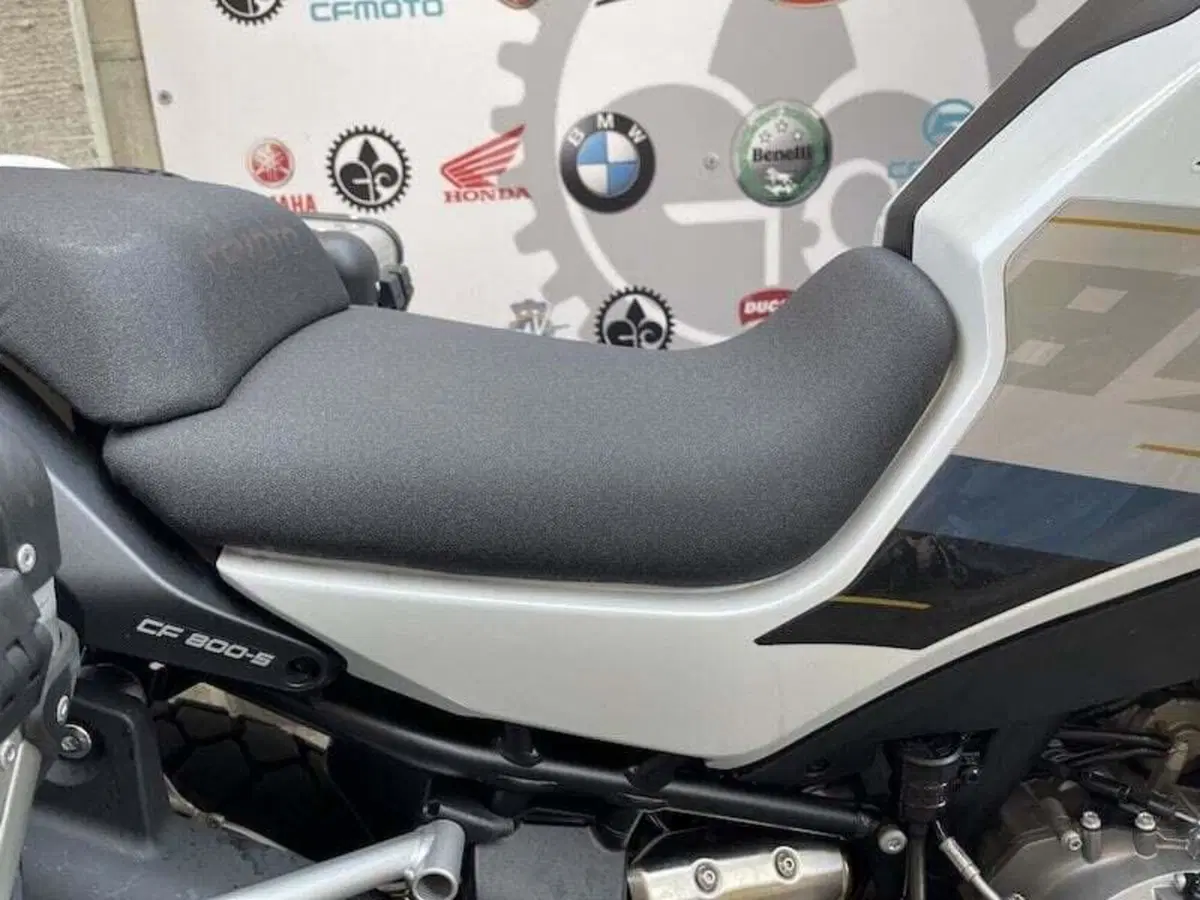 CFMOTO 800MT Explore (2023 - 26) (7)