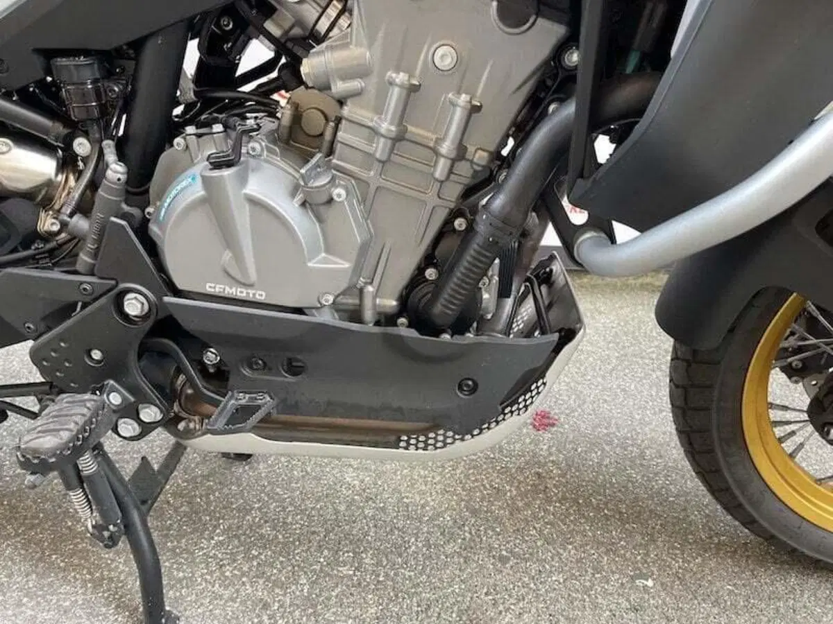 CFMOTO 800MT Explore (2023 - 26) (10)