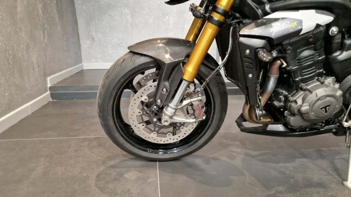 Triumph Speed Triple 1200 RX (2025 - 26) (13)