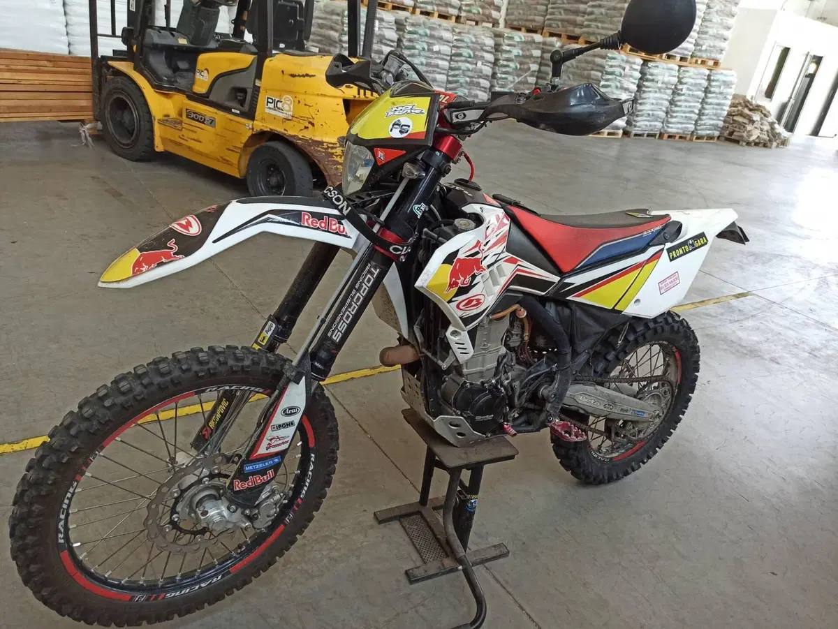 Betamotor RR 400 4T Enduro (2010) (4)