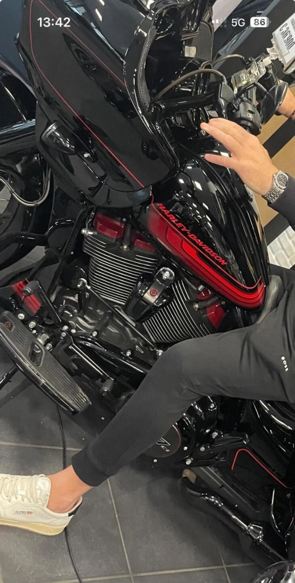 Harley-Davidson 117 Road Glide (2021) (2)