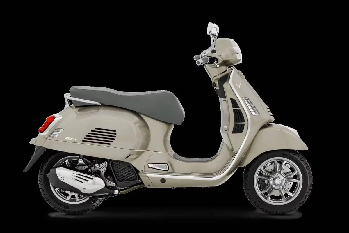 Vespa GTS 310 (2025 - 26) (2)