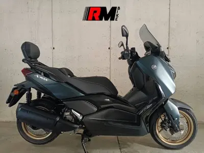 Yamaha X-Max 300 Tech Max (2021 - 24) usata