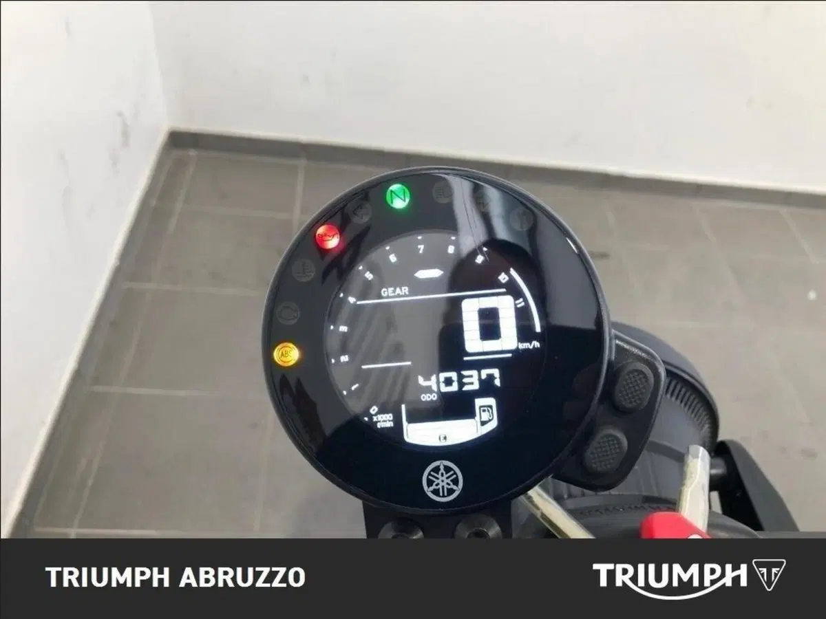 Yamaha XSR 700 (2022 - 26) (8)