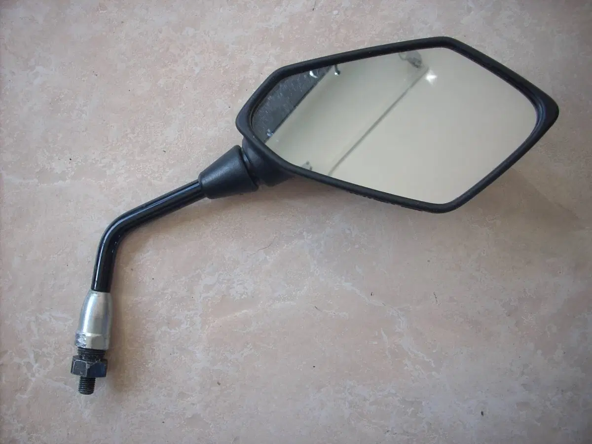 Frecce Codone Portatarga Specchietti Kawasaki Z100 (2)