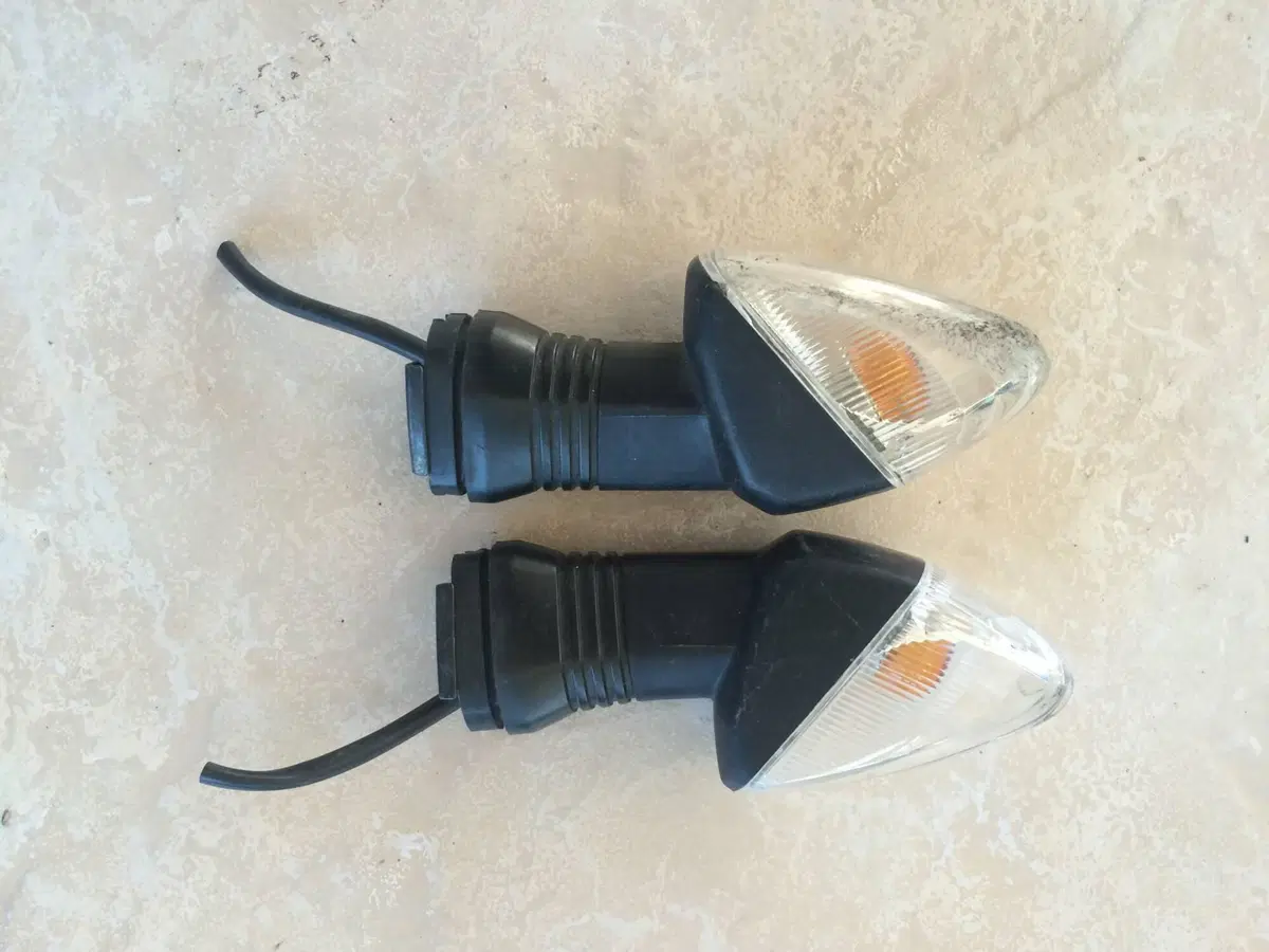 Frecce Codone Portatarga Specchietti Kawasaki Z100 (12)