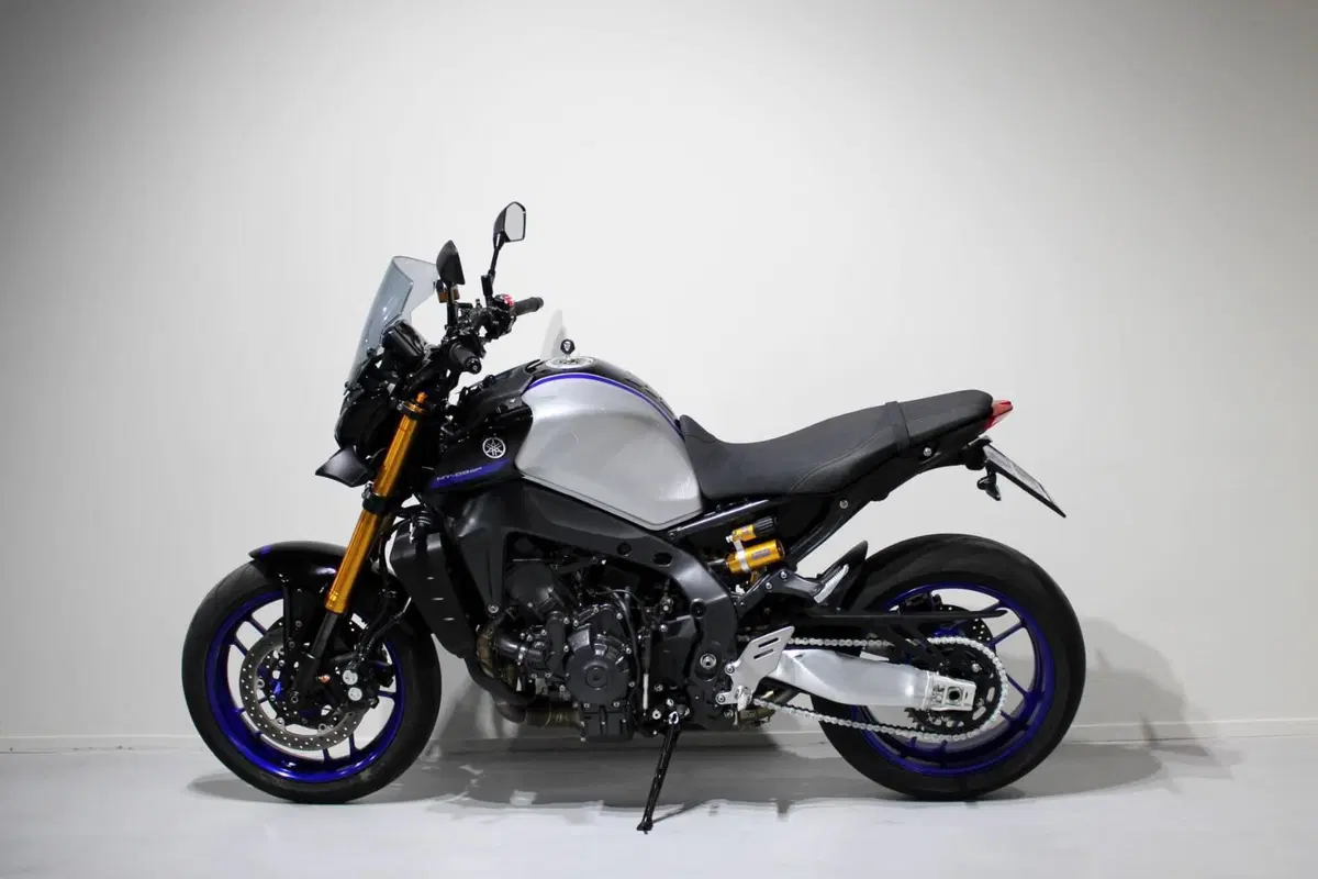Yamaha MT-09 SP (2021 - 23) (4)
