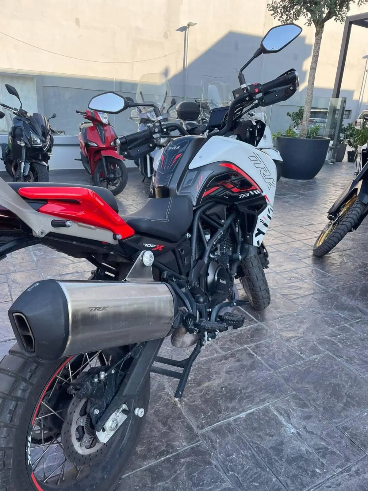Benelli TRK 702 (2023 - 25) (4)