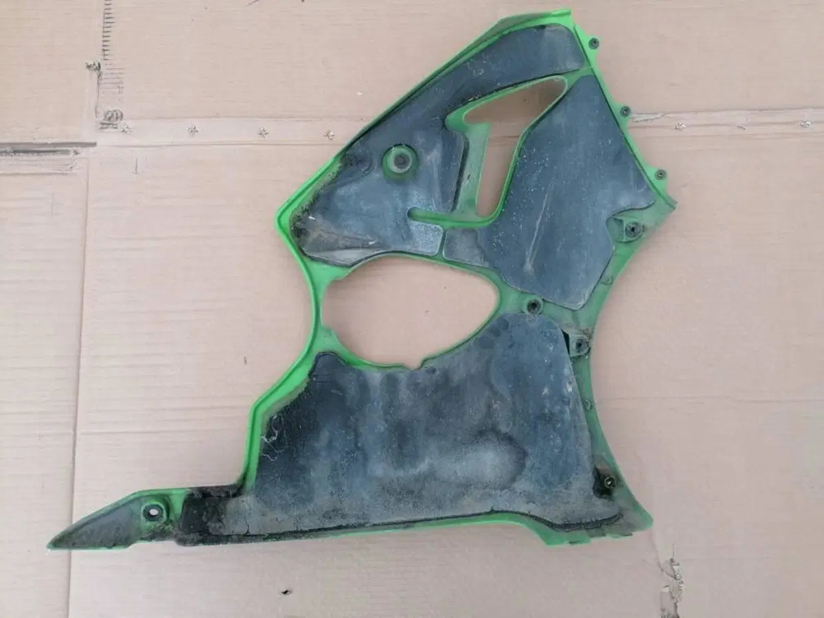 Ricambi Usati Kawasaki ZX 6R Ninja 2000 2001 2002 (3)