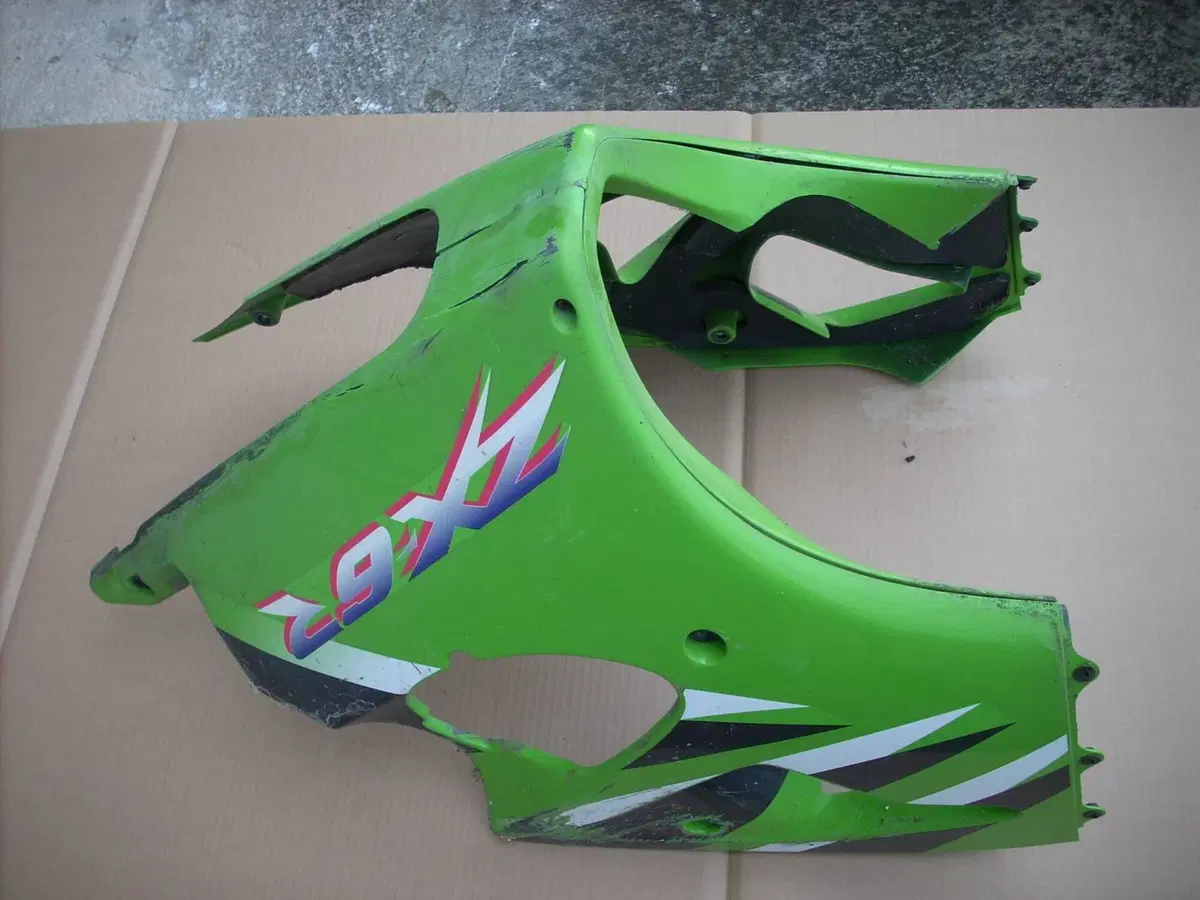 Ricambi Usati Kawasaki ZX 6R Ninja 2000 2001 2002 (9)