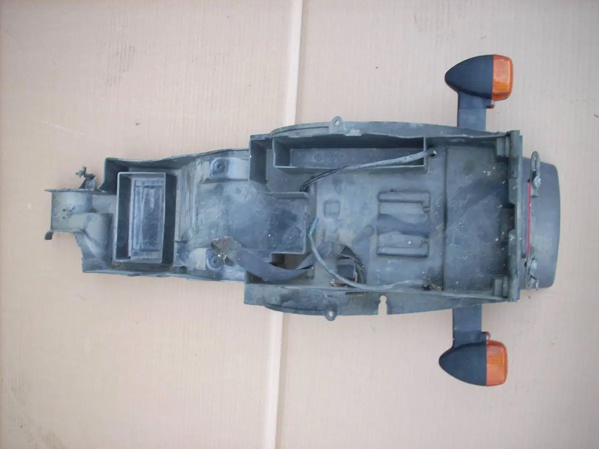 Ricambi Usati Kawasaki ZX 6R Ninja 2000 2001 2002 (20)