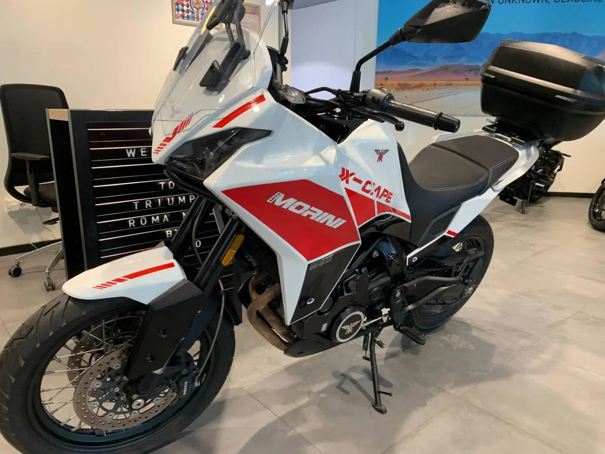 Moto Morini X-Cape 650 (2021 - 26) (7)