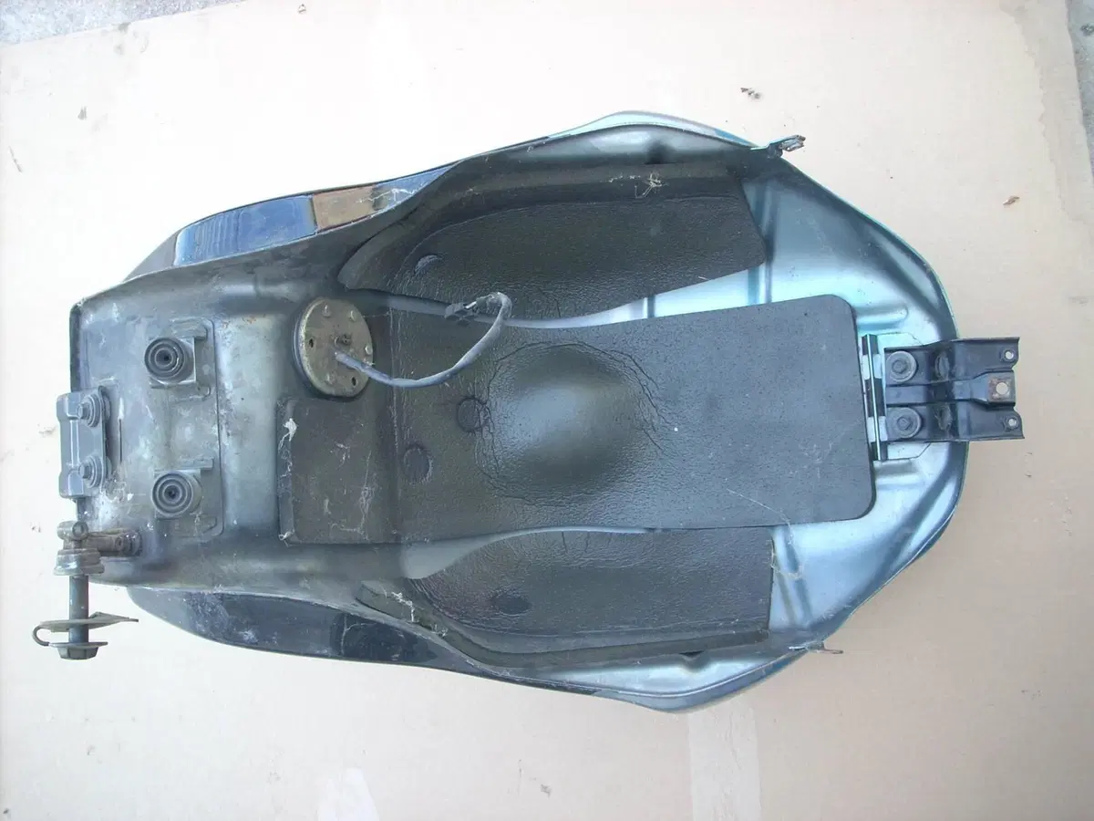 Ricambi Usati Kawasaki Ninja ZX-9R 900 1994-1997 C (6)
