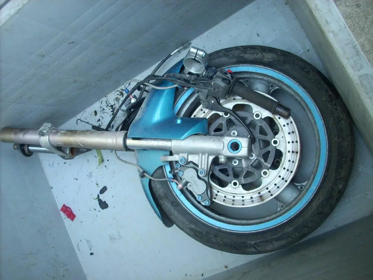 Ricambi Usati Kawasaki Ninja ZX-9R 900 1994-1997 C (10)