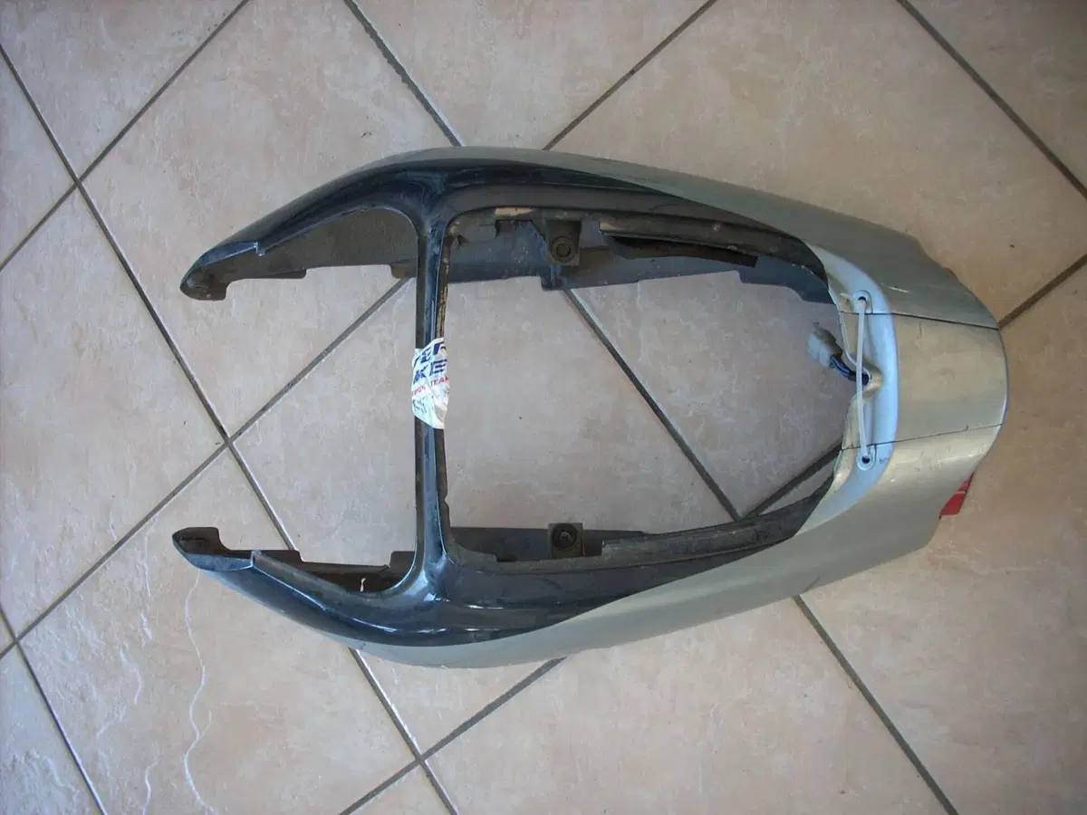 Ricambi Usati Kawasaki Ninja ZX-9R 900 1994-1997 C (15)