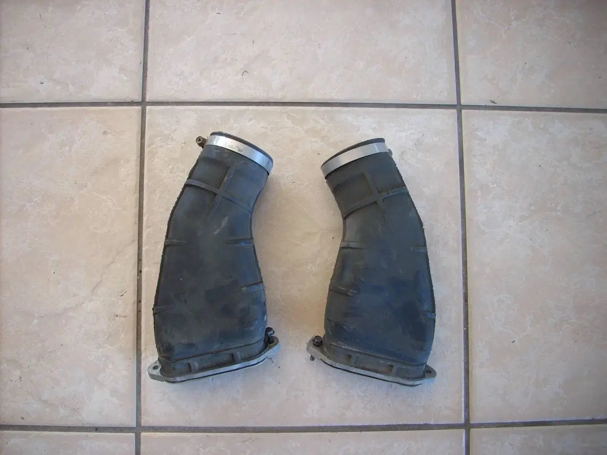 Ricambi Usati Kawasaki Ninja ZX-9R 900 1994-1997 C (16)