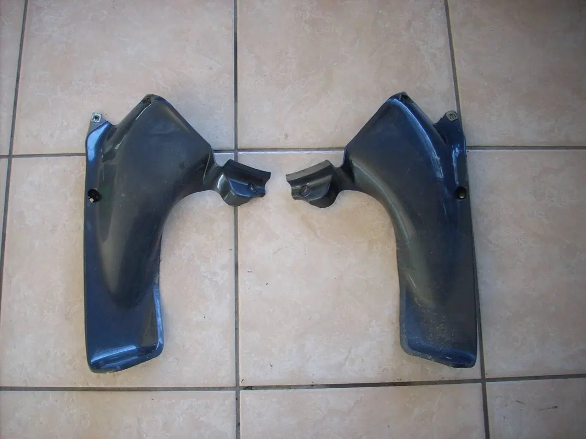 Ricambi Usati Kawasaki Ninja ZX-9R 900 1994-1997 C (17)