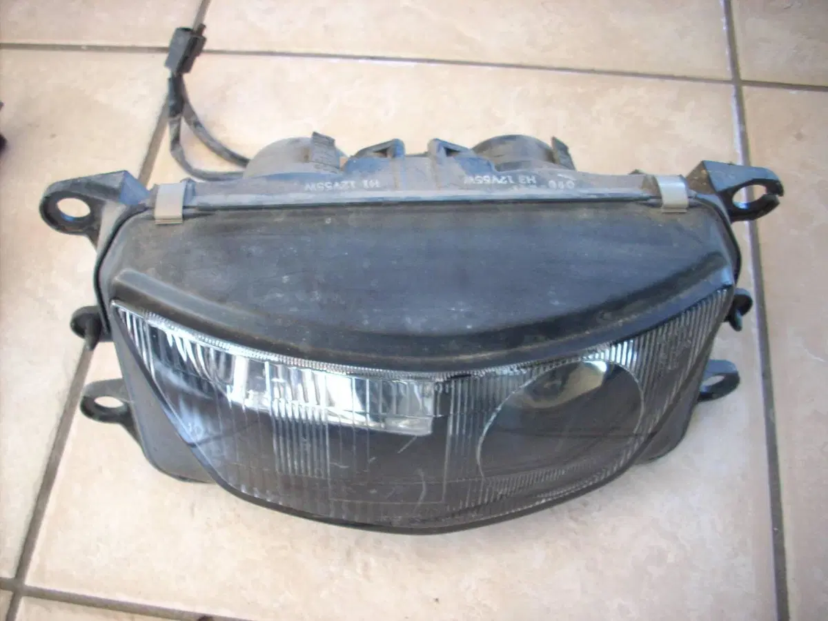 Ricambi Usati Kawasaki Ninja ZX-9R 900 1994-1997 C (20)