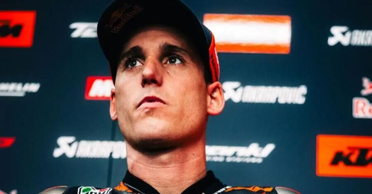 MotoGP 2026. GP del Regno Unito. Ufficiale: Pol Espargar&ograve; sostituir&agrave; Maverick Vi&ntilde;ales a Silverstone, continua il recupero alla spalla