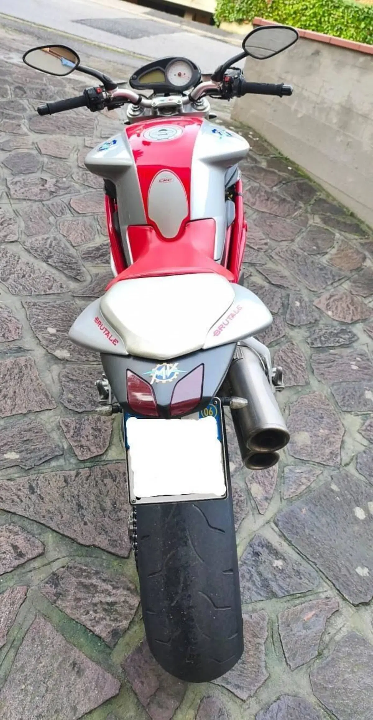 MV Agusta Brutale 910 S (2005 - 11) (4)