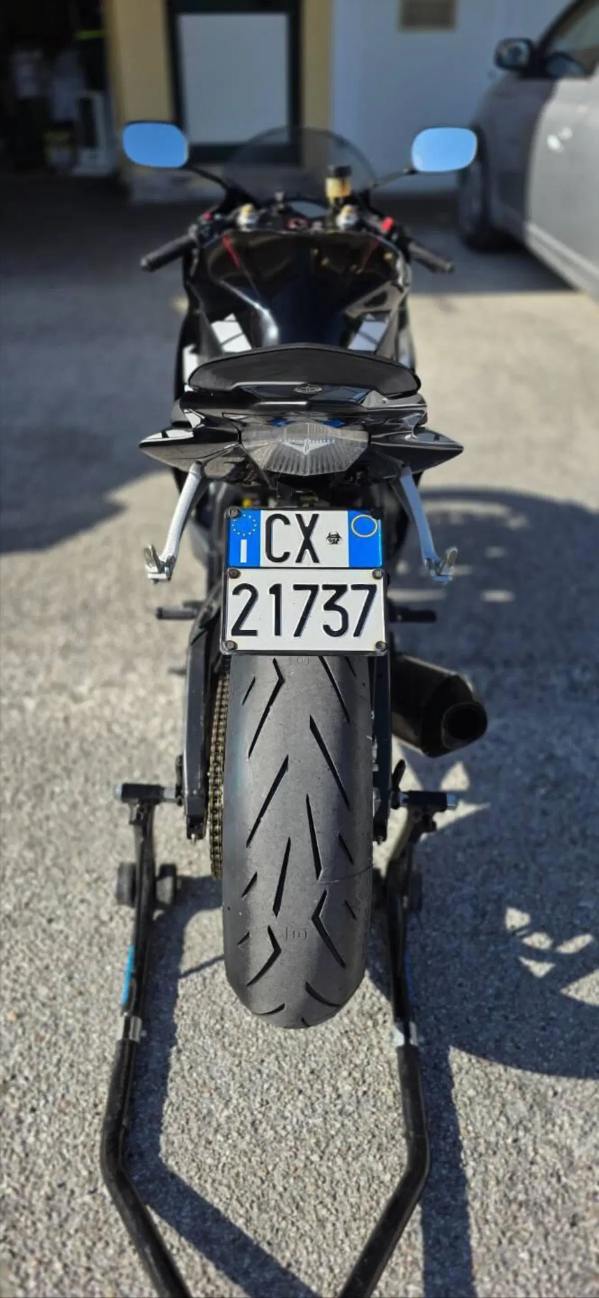 Yamaha YZF R6 (2006 - 07) (3)