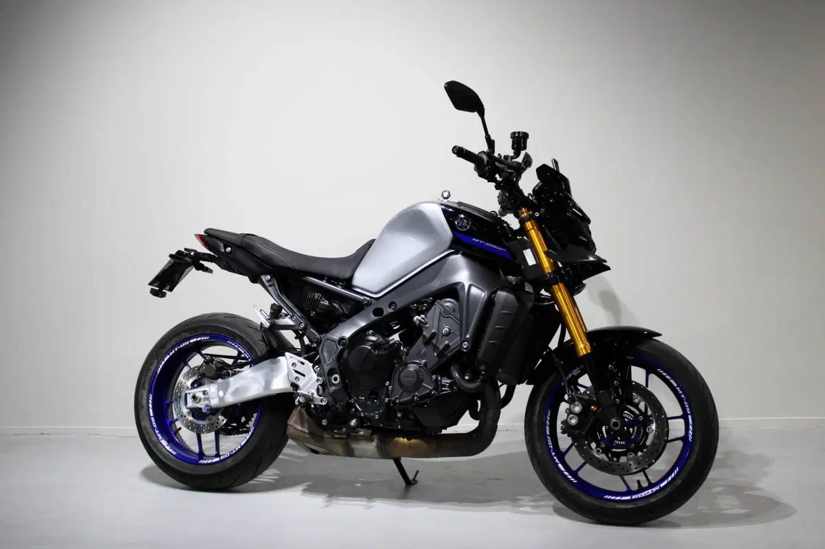 Yamaha MT-09 SP (2021 - 23) (2)