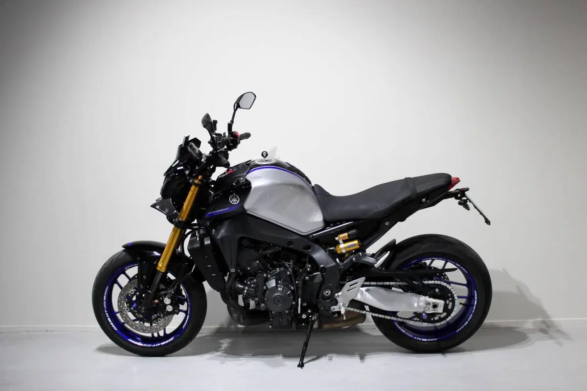 Yamaha MT-09 SP (2021 - 23) (4)