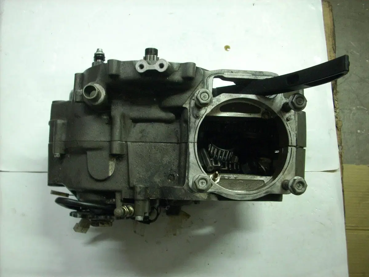 Ricambi Usati KTM 640 SM Componenti (10)
