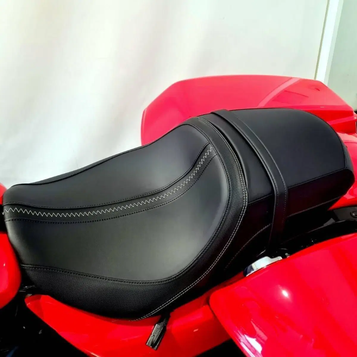 Harley-Davidson Road Glide (2024 - 26) (7)