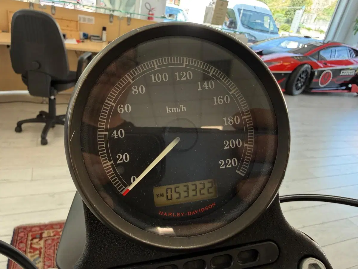 Harley-Davidson 883 R (2008 - 16) - XL 883R (9)