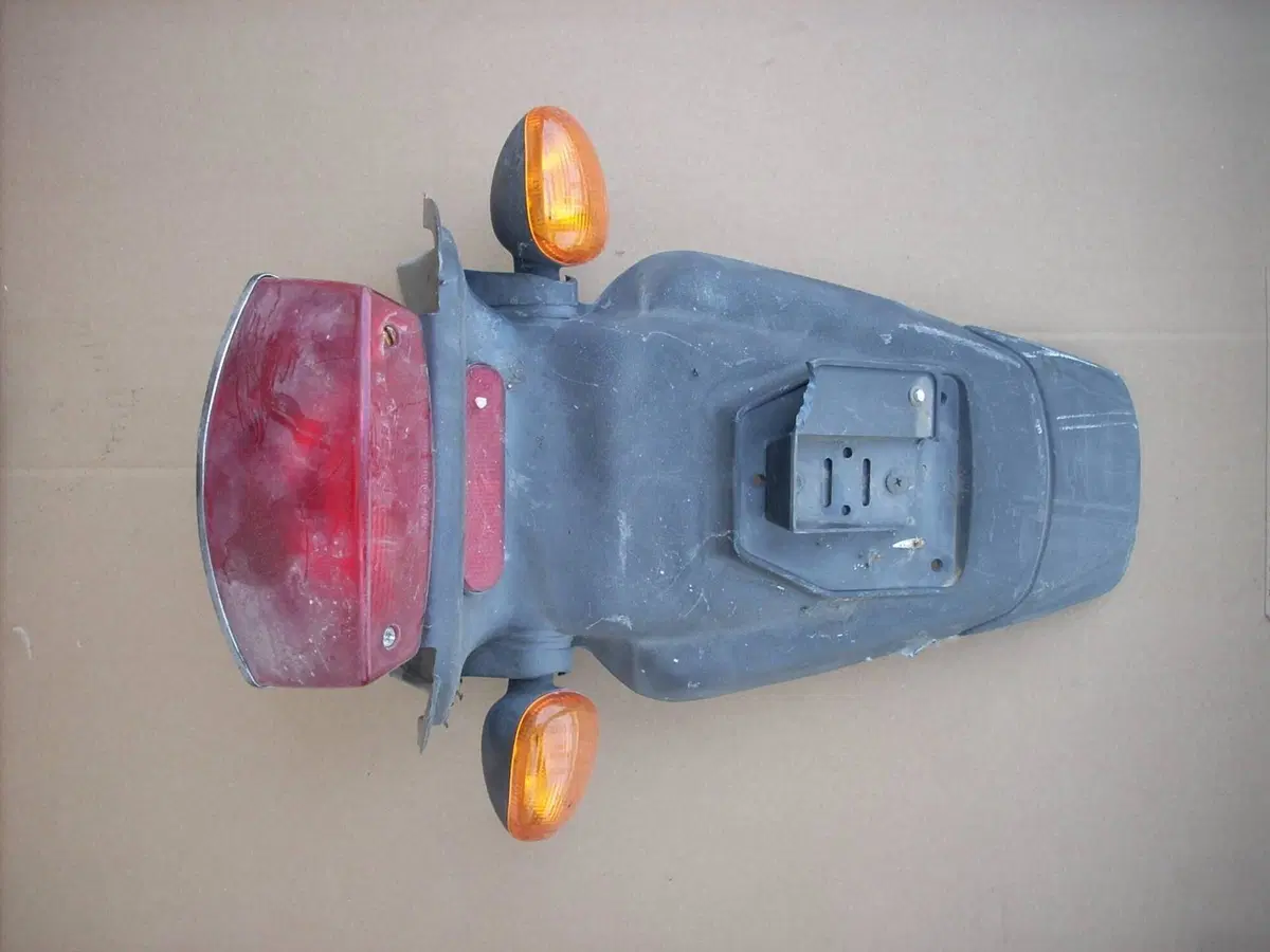 Ricambi Usati Malaguti F12R Phantom 50 AC LC Compo (13)