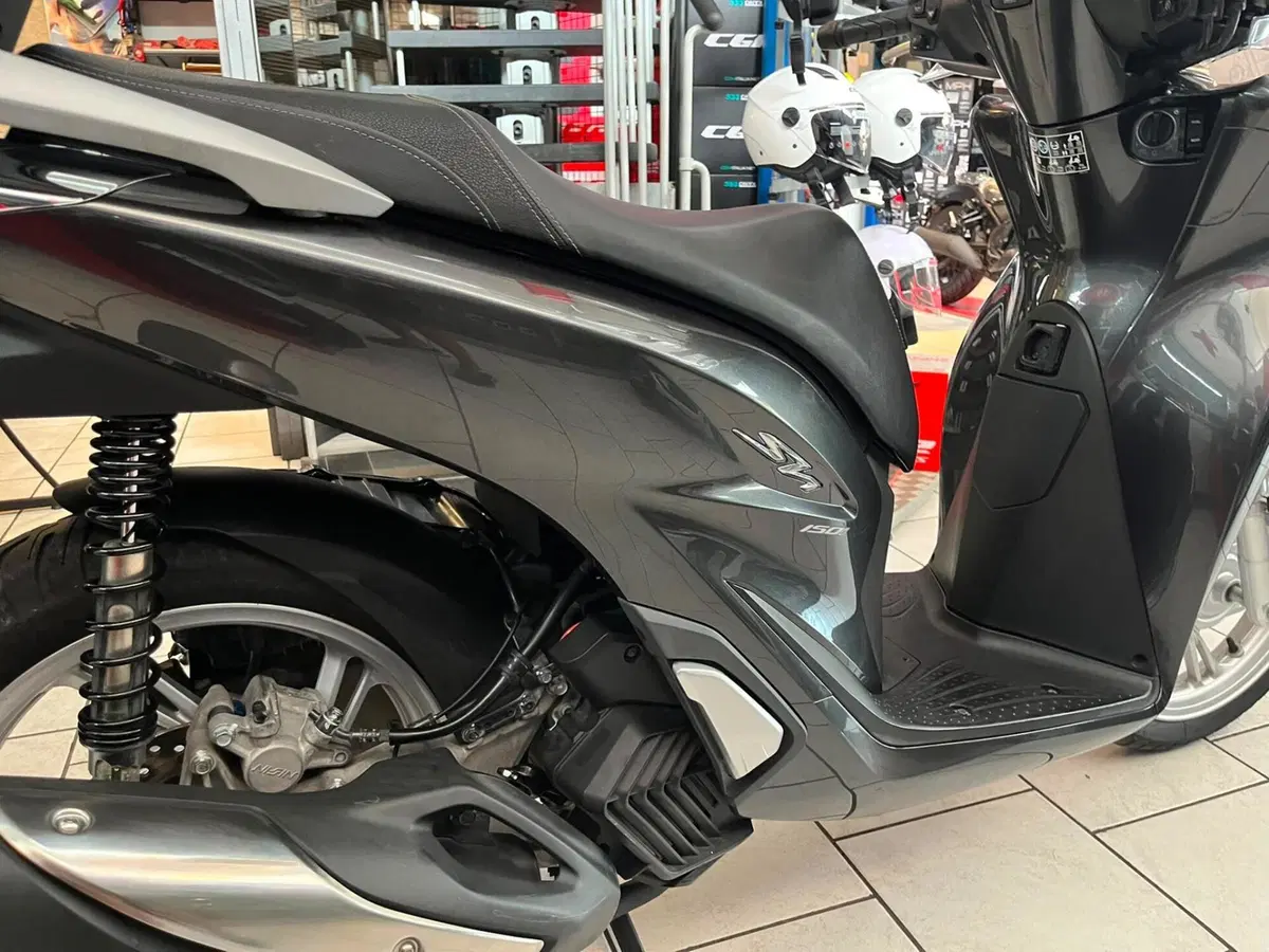 Honda SH 150i (2020 - 23) (6)