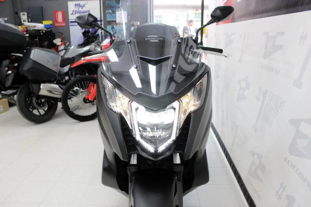 Honda Integra 750 DCT (2018 - 20) (4)