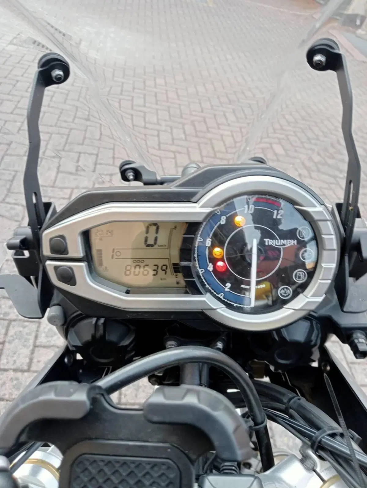 Triumph Tiger 800 ABS (2010 - 14) (8)
