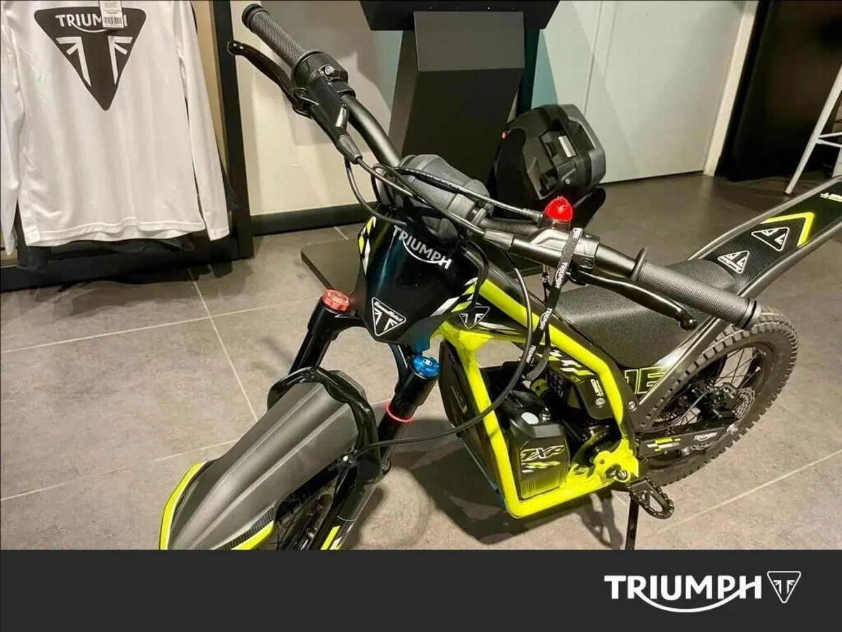 Triumph TXP-16 (2026) (3)