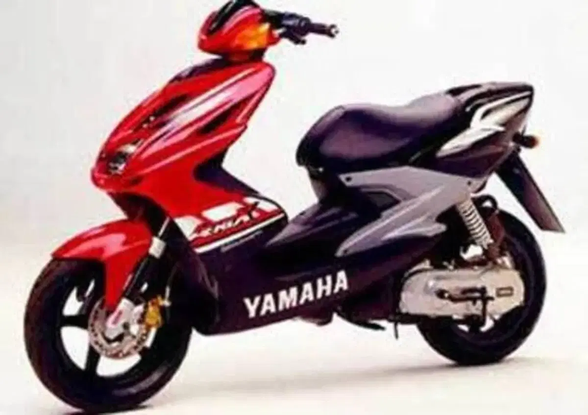Ricambi Usati Yamaha Aerox 50 2T LC Componenti