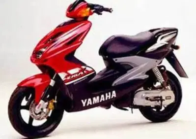Ricambi Usati Yamaha Aerox 50 2T LC Componenti