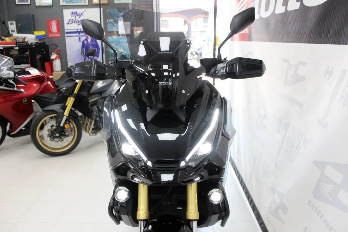 Honda X-ADV 750 (2025 - 26) (4)