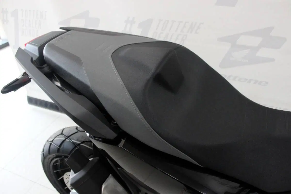 Honda X-ADV 750 (2025 - 26) (5)