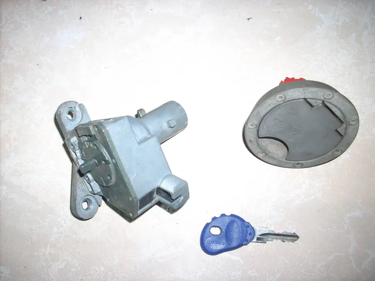 Ricambi Usati Yamaha Aerox 50 2T LC Componenti (13)