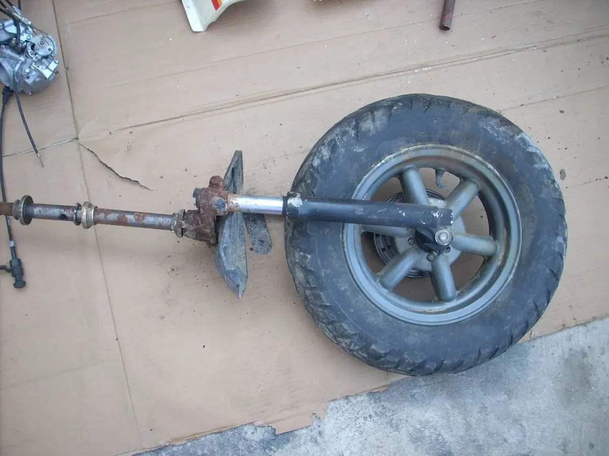 Ricambi Usati MBK Booster 50 Motore Cerchi Forcell (3)