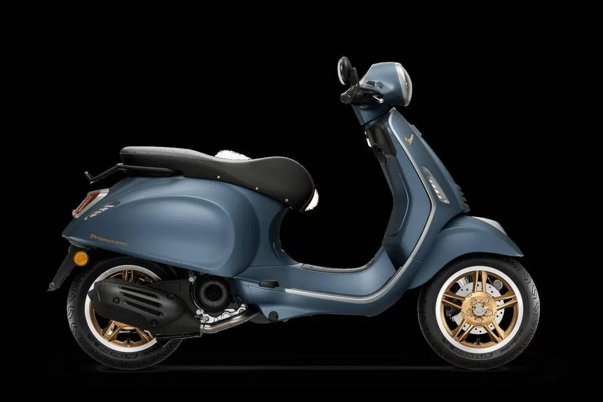 Vespa Primavera 125 Officina 8 (2026)