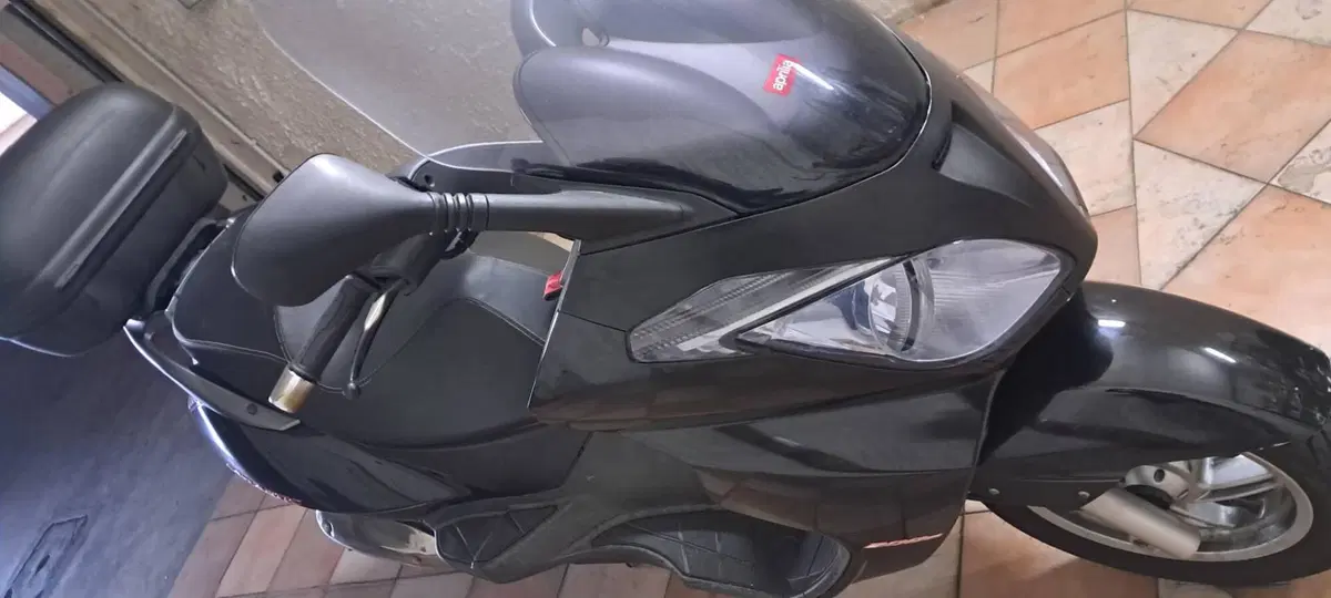 Aprilia Atlantic 300 (2010 - 14) (4)