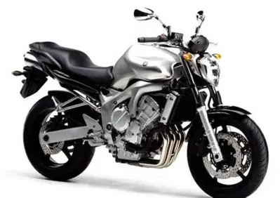 Ricambi Usati Yamaha FZ6 Marmitta Sella Telaietto