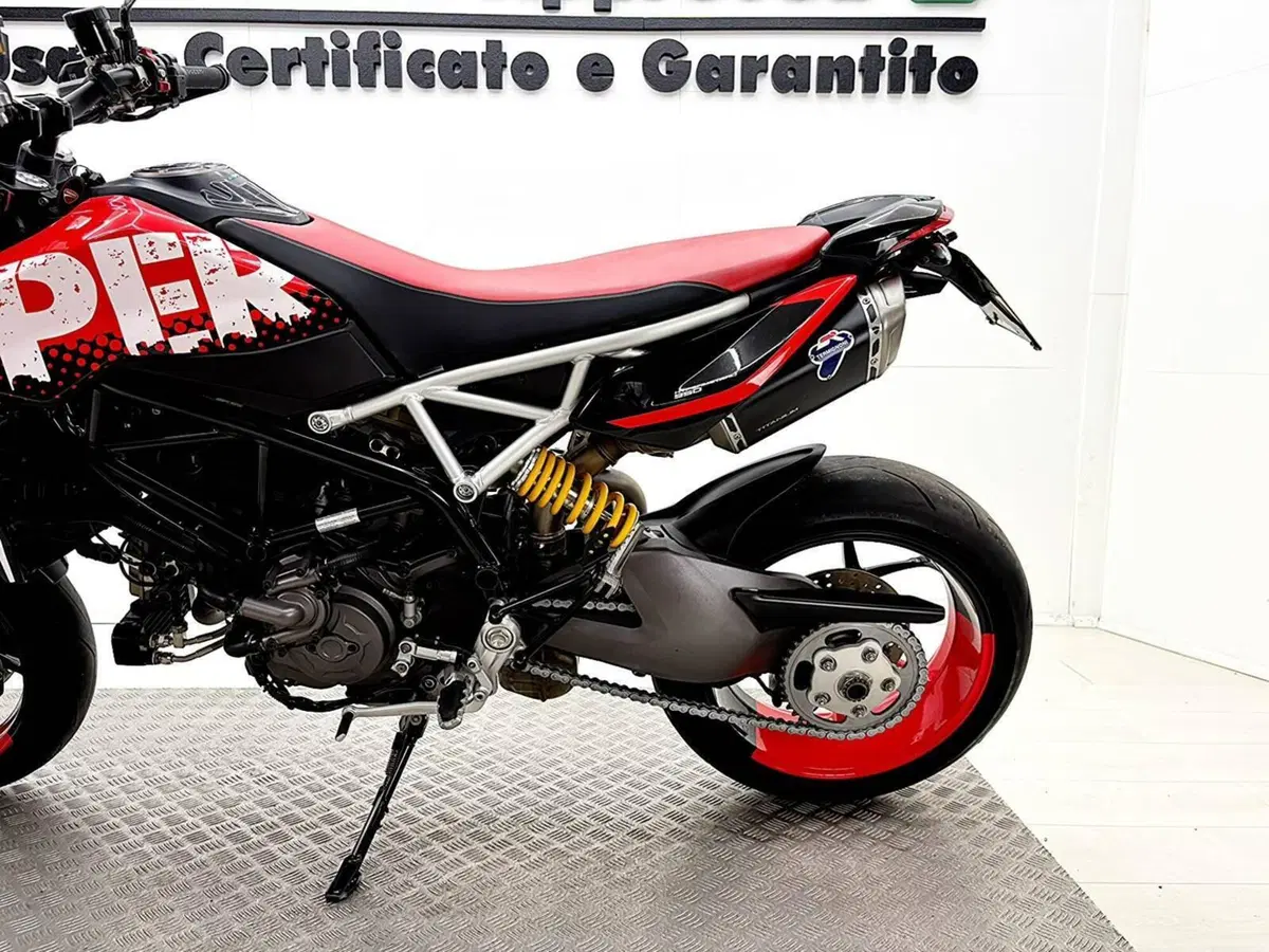 Ducati Hypermotard 950 RVE (2022 - 25) (18)