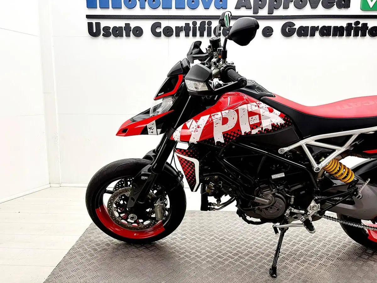 Ducati Hypermotard 950 RVE (2022 - 25) (17)