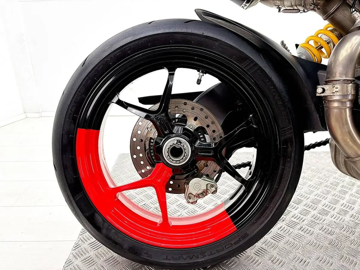 Ducati Hypermotard 950 RVE (2022 - 25) (6)