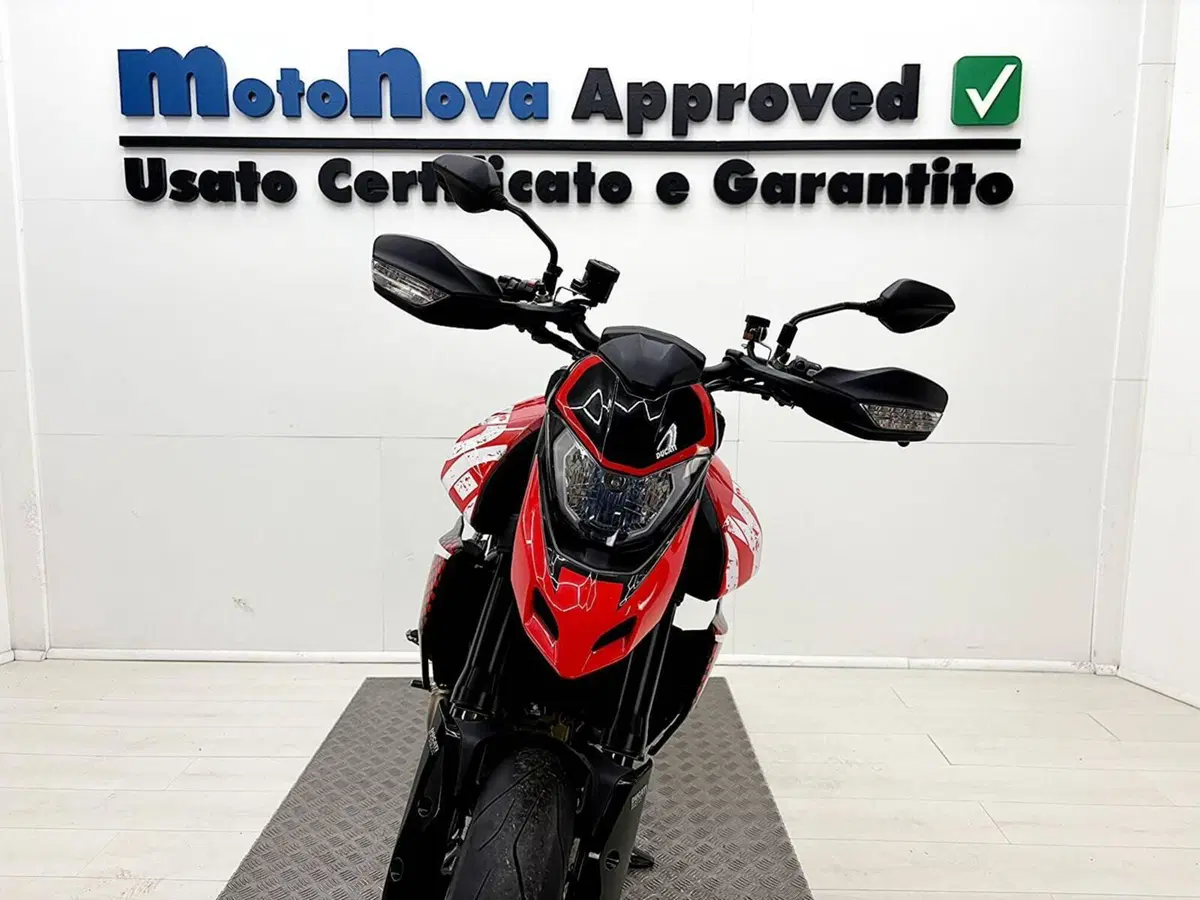 Ducati Hypermotard 950 RVE (2022 - 25) (4)